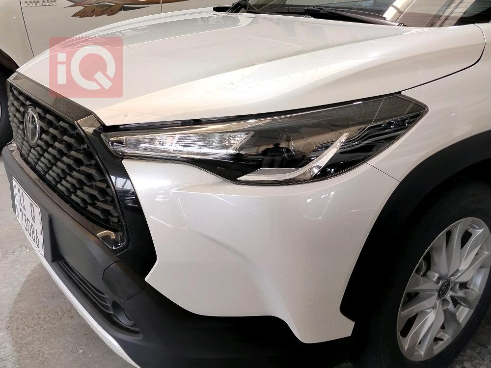 تۆیۆتا کۆرۆلا کرۆس